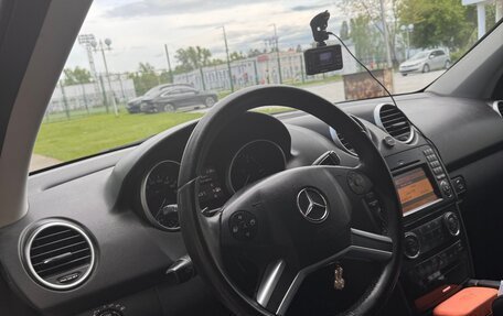 Mercedes-Benz M-Класс, 2011 год, 1 800 000 рублей, 10 фотография