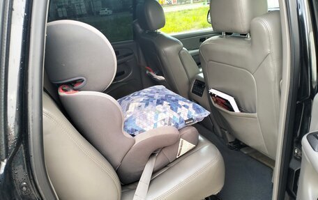 Chevrolet Tahoe II, 2005 год, 1 250 000 рублей, 4 фотография
