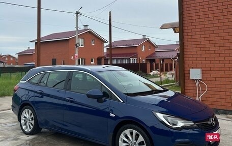 Opel Astra K, 2020 год, 1 900 000 рублей, 7 фотография