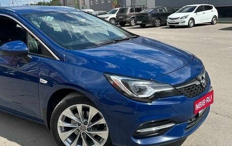 Opel Astra K, 2020 год, 1 900 000 рублей, 9 фотография