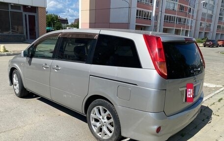Nissan Presage II, 2004 год, 688 000 рублей, 2 фотография