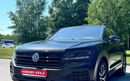 Volkswagen Touareg III, 2020 год, 5 500 000 рублей, 2 фотография