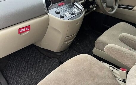 Nissan Presage II, 2004 год, 688 000 рублей, 4 фотография