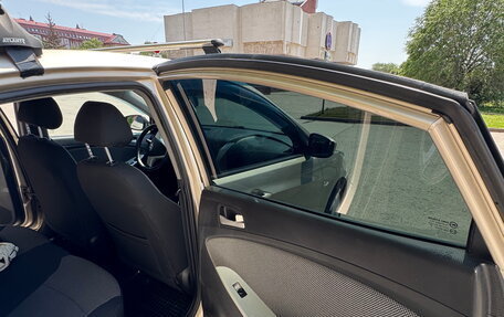 Hyundai Solaris II рестайлинг, 2011 год, 800 000 рублей, 25 фотография