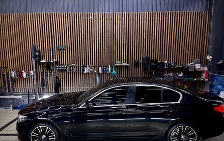 BMW 5 серия, 2019 год, 3 000 000 рублей, 8 фотография