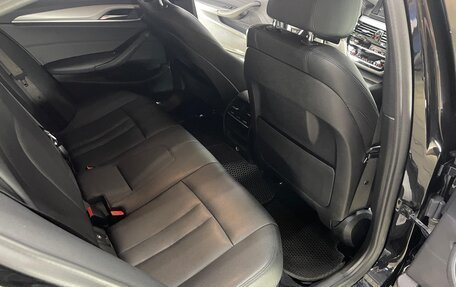 BMW 5 серия, 2019 год, 3 000 000 рублей, 14 фотография