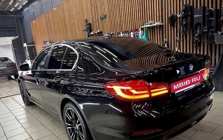 BMW 5 серия, 2019 год, 3 000 000 рублей, 9 фотография