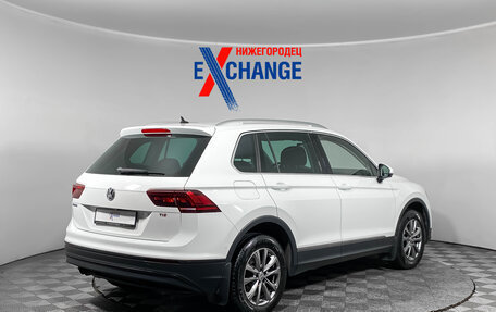 Volkswagen Tiguan II, 2017 год, 2 139 000 рублей, 4 фотография