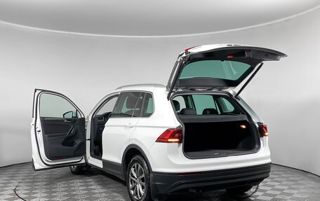 Volkswagen Tiguan II, 2017 год, 2 139 000 рублей, 8 фотография