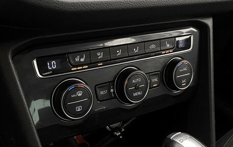 Volkswagen Tiguan II, 2017 год, 2 139 000 рублей, 18 фотография