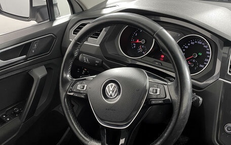 Volkswagen Tiguan II, 2017 год, 2 139 000 рублей, 15 фотография