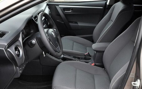Toyota Corolla, 2016 год, 1 250 000 рублей, 12 фотография