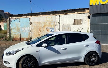 KIA cee'd III, 2014 год, 1 100 000 рублей, 3 фотография