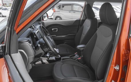 KIA Soul II рестайлинг, 2019 год, 1 799 000 рублей, 10 фотография