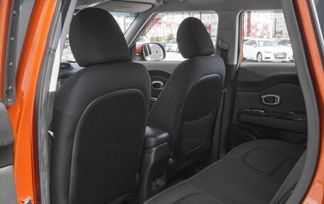 KIA Soul II рестайлинг, 2019 год, 1 799 000 рублей, 11 фотография