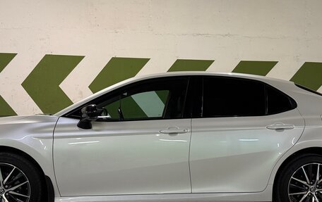 Toyota Camry, 2022 год, 3 750 000 рублей, 3 фотография
