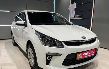 KIA Rio IV, 2019 год, 1 575 000 рублей, 3 фотография