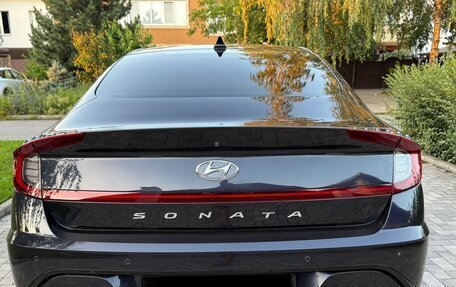 Hyundai Sonata VIII, 2020 год, 1 950 000 рублей, 4 фотография