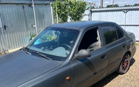 Hyundai Accent II, 2004 год, 350 000 рублей, 3 фотография