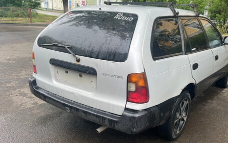 Toyota Sprinter VIII (E110), 1996 год, 200 000 рублей, 2 фотография