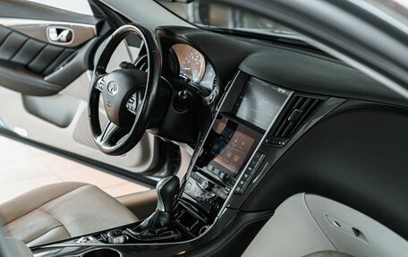 Infiniti Q50 I рестайлинг, 2014 год, 1 495 000 рублей, 14 фотография