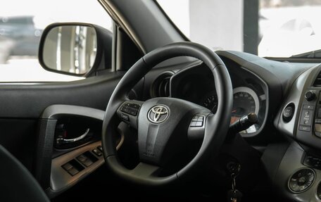Toyota RAV4, 2011 год, 1 195 000 рублей, 12 фотография