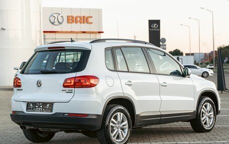 Volkswagen Tiguan I, 2015 год, 1 455 000 рублей, 6 фотография