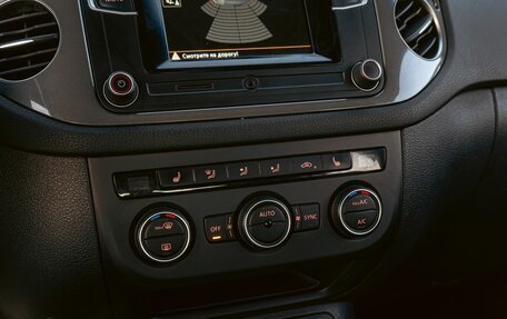 Volkswagen Tiguan I, 2015 год, 1 455 000 рублей, 14 фотография