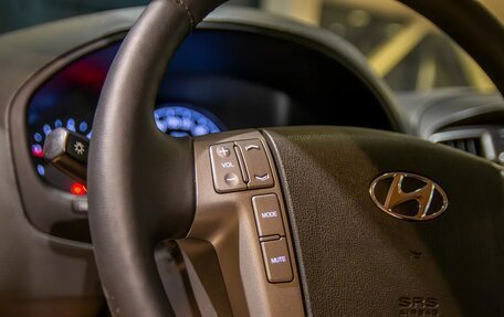 Hyundai H-1 II рестайлинг, 2017 год, 2 295 000 рублей, 12 фотография