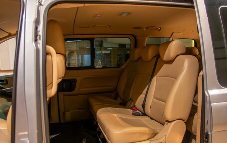 Hyundai H-1 II рестайлинг, 2017 год, 2 295 000 рублей, 18 фотография