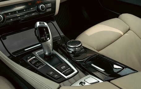 BMW 5 серия, 2016 год, 2 495 000 рублей, 18 фотография