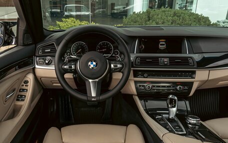 BMW 5 серия, 2016 год, 2 495 000 рублей, 12 фотография