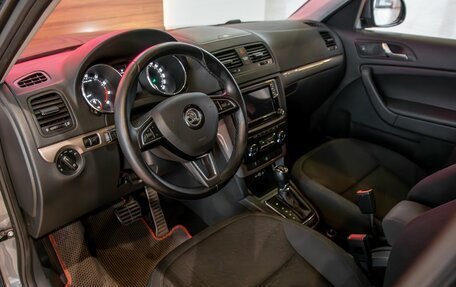 Skoda Yeti I рестайлинг, 2014 год, 1 155 000 рублей, 10 фотография