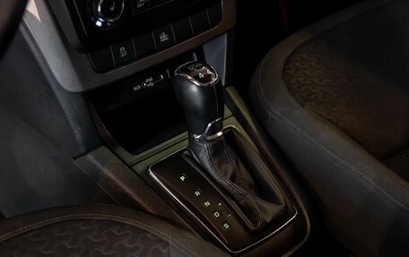 Skoda Yeti I рестайлинг, 2014 год, 1 155 000 рублей, 15 фотография