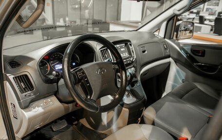 Hyundai Grand Starex Grand Starex I рестайлинг 2, 2018 год, 2 895 000 рублей, 7 фотография