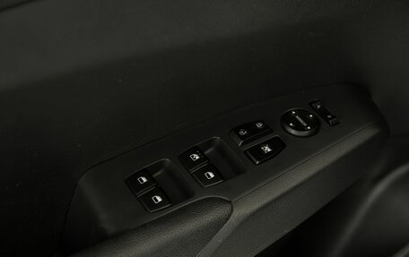 Hyundai Solaris II рестайлинг, 2020 год, 1 255 000 рублей, 8 фотография