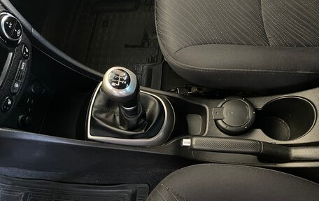Hyundai Solaris II рестайлинг, 2015 год, 897 000 рублей, 17 фотография
