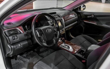 Toyota Camry, 2014 год, 1 595 000 рублей, 8 фотография