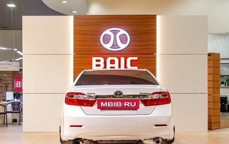 Toyota Camry, 2014 год, 1 595 000 рублей, 5 фотография