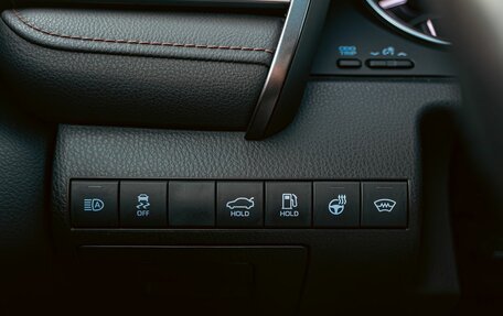 Toyota Camry, 2019 год, 2 595 000 рублей, 18 фотография