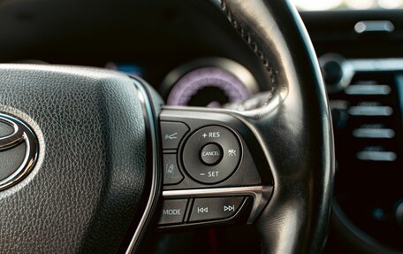 Toyota Camry, 2019 год, 2 595 000 рублей, 20 фотография