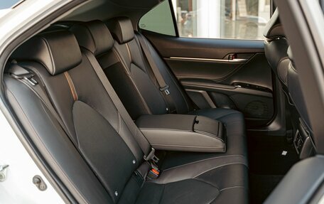 Toyota Camry, 2019 год, 2 595 000 рублей, 30 фотография