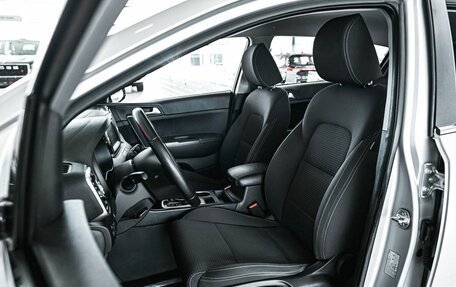 KIA Sportage IV рестайлинг, 2018 год, 1 555 000 рублей, 7 фотография