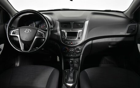 Hyundai Solaris II рестайлинг, 2015 год, 1 019 000 рублей, 11 фотография