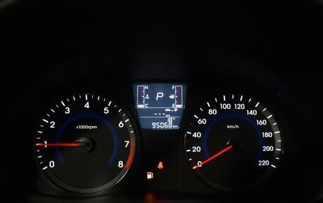 Hyundai Solaris II рестайлинг, 2015 год, 1 019 000 рублей, 13 фотография
