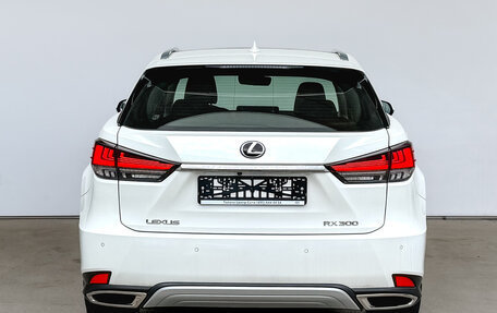 Lexus RX IV рестайлинг, 2022 год, 8 306 000 рублей, 6 фотография