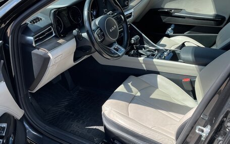 KIA K5, 2021 год, 2 500 000 рублей, 5 фотография