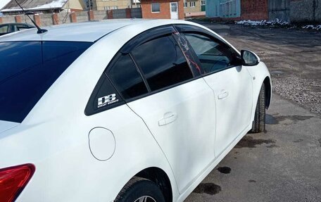 Chevrolet Cruze II, 2011 год, 630 000 рублей, 7 фотография