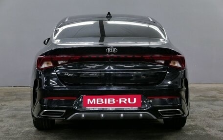 KIA K5, 2021 год, 2 350 000 рублей, 6 фотография