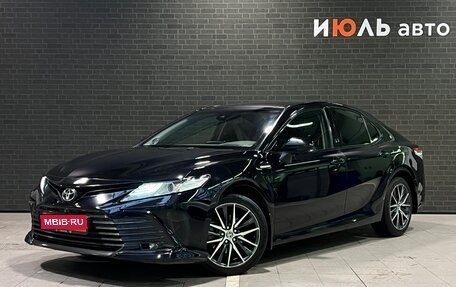 Toyota Camry, 2021 год, 3 600 000 рублей, 1 фотография